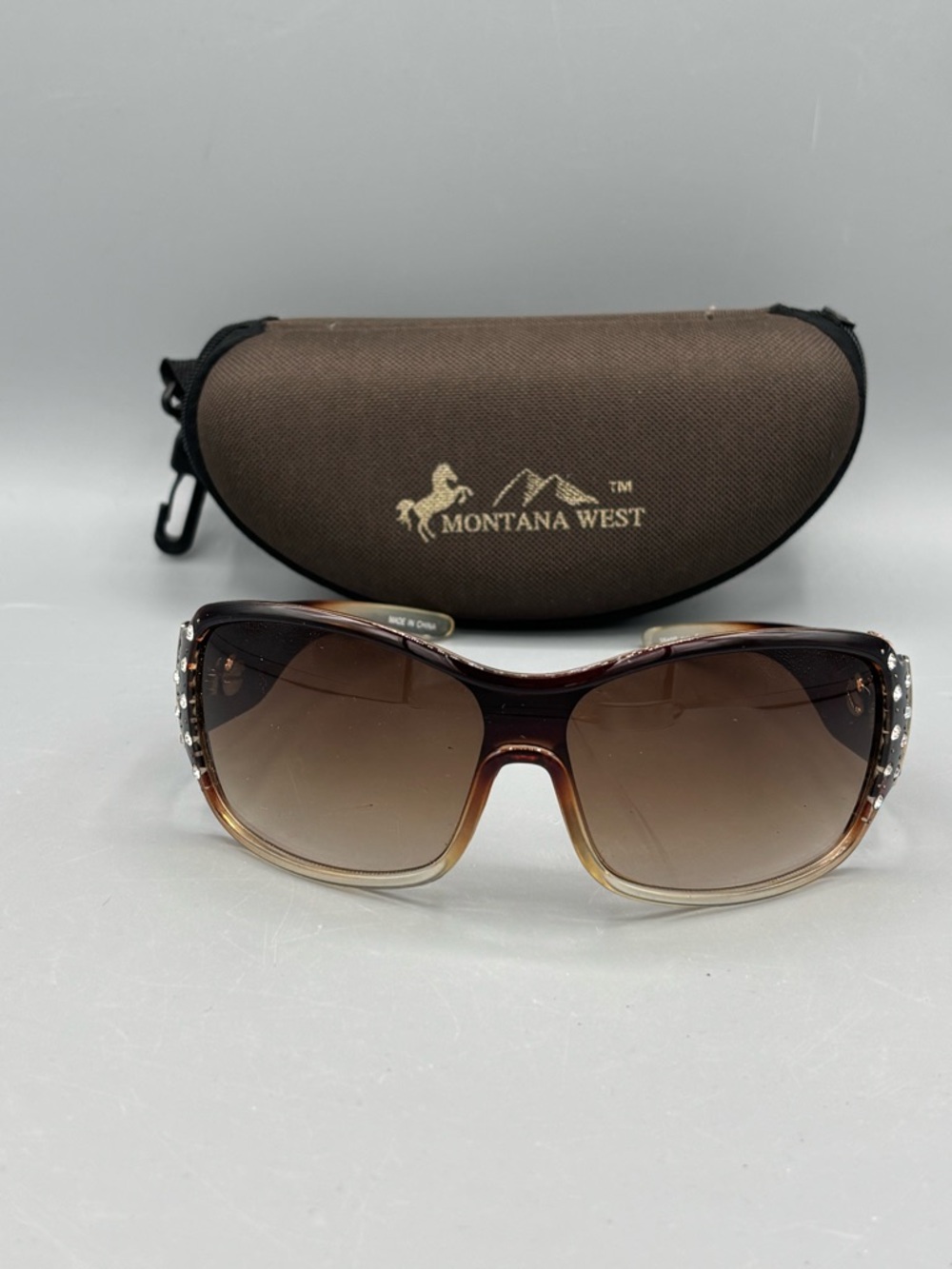 Montana West Brown Gradient Women's Sunglasses with Case